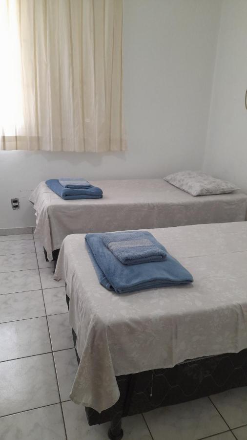 Quarto em Apto ao lado Shopping Cuiabá Exterior foto
