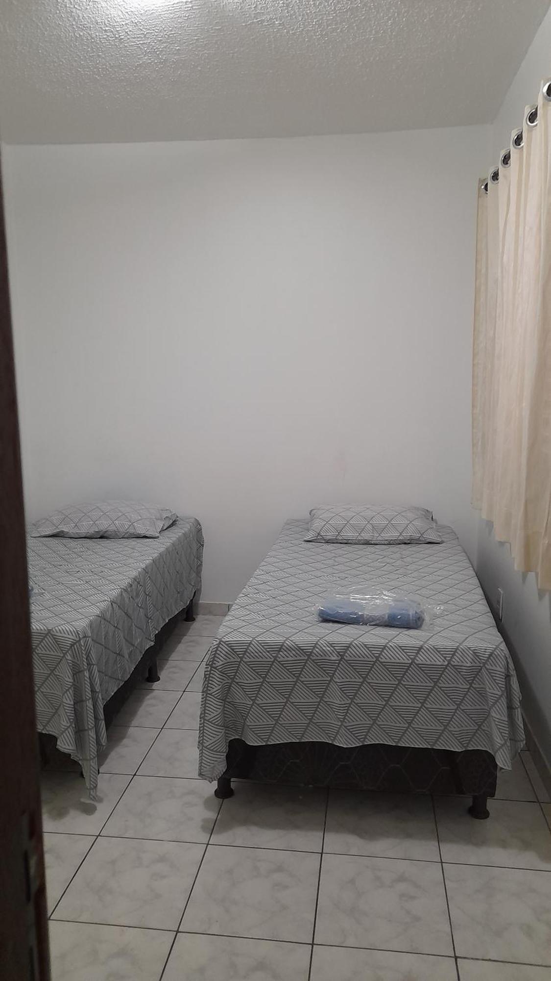 Quarto em Apto ao lado Shopping Cuiabá Quarto foto